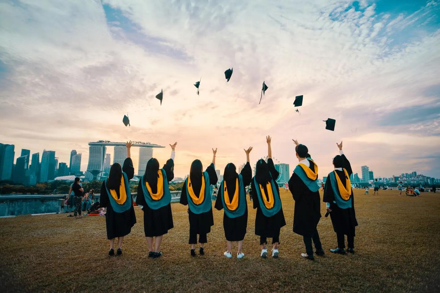 Best Universities in Dubai for Diploma Degrees with Scholarships in 2024